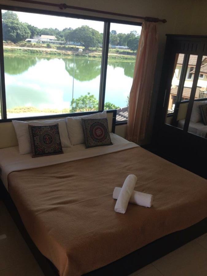 Huaymuang Apartment Ubon Ratchathani Exteriör bild