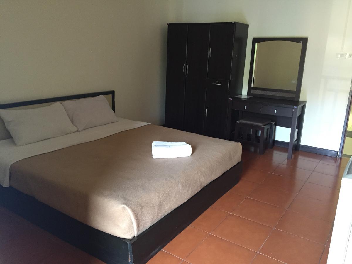 Huaymuang Apartment Ubon Ratchathani Exteriör bild