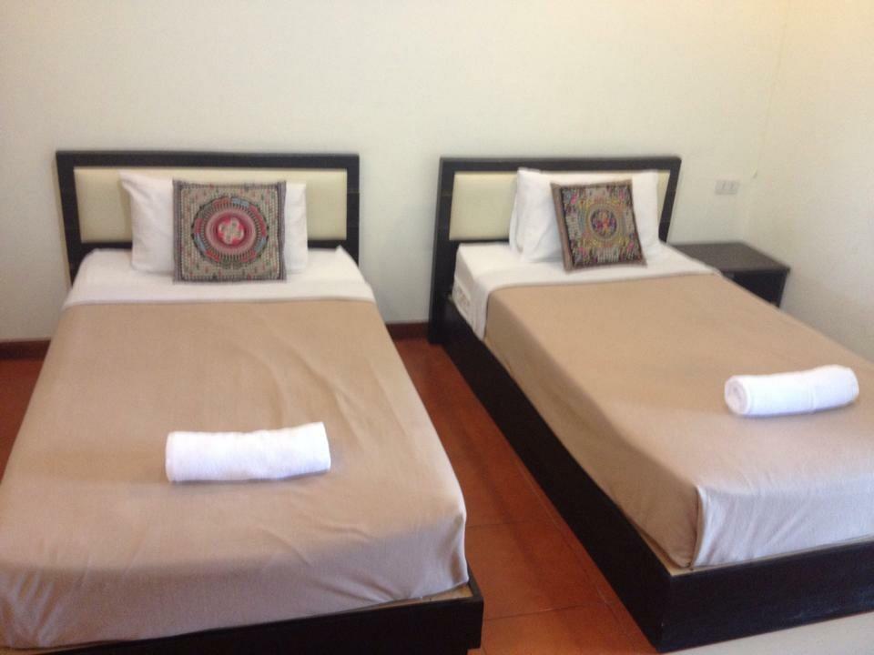 Huaymuang Apartment Ubon Ratchathani Exteriör bild