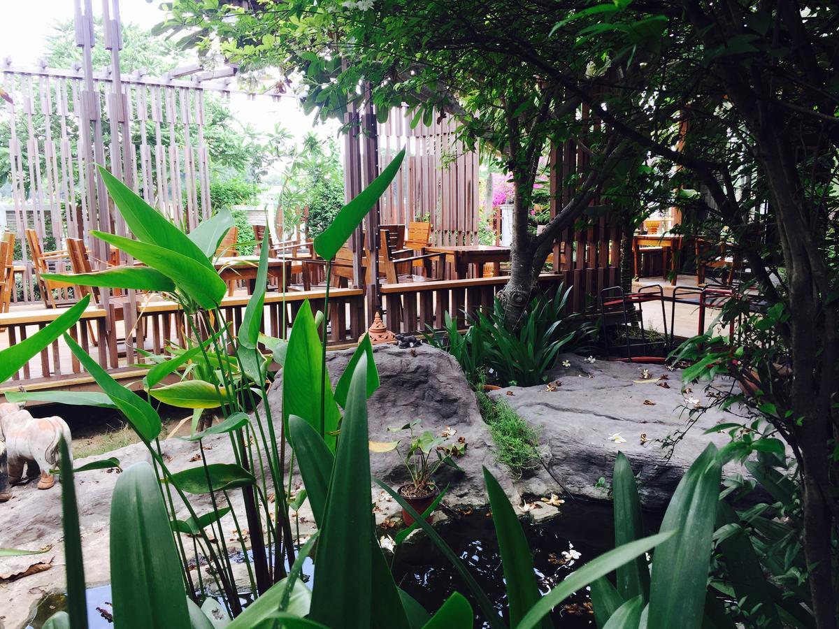 Huaymuang Apartment Ubon Ratchathani Exteriör bild
