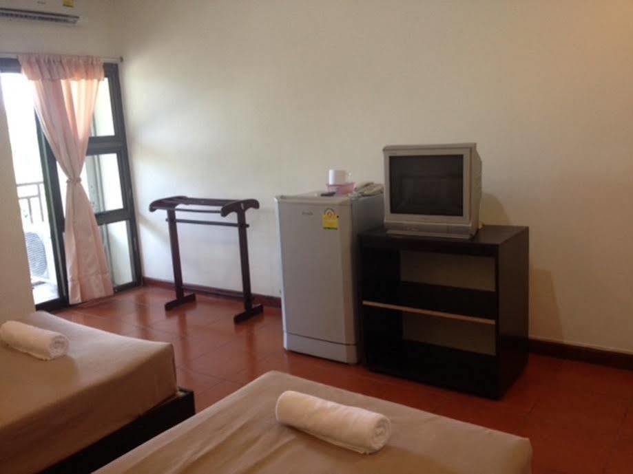 Huaymuang Apartment Ubon Ratchathani Exteriör bild