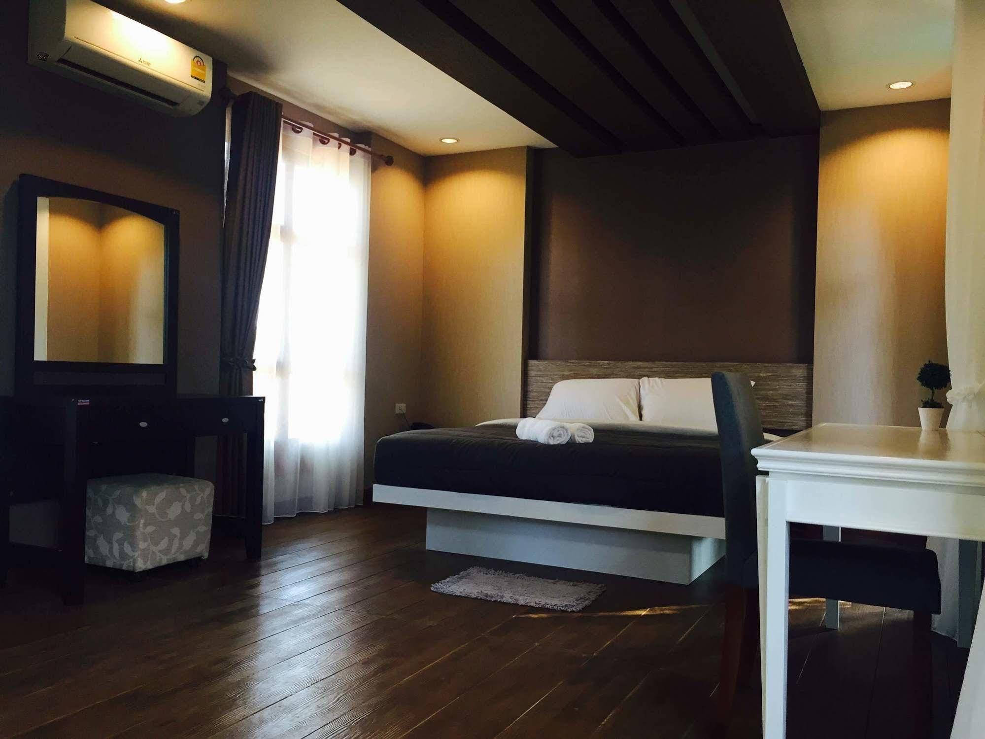 Huaymuang Apartment Ubon Ratchathani Exteriör bild