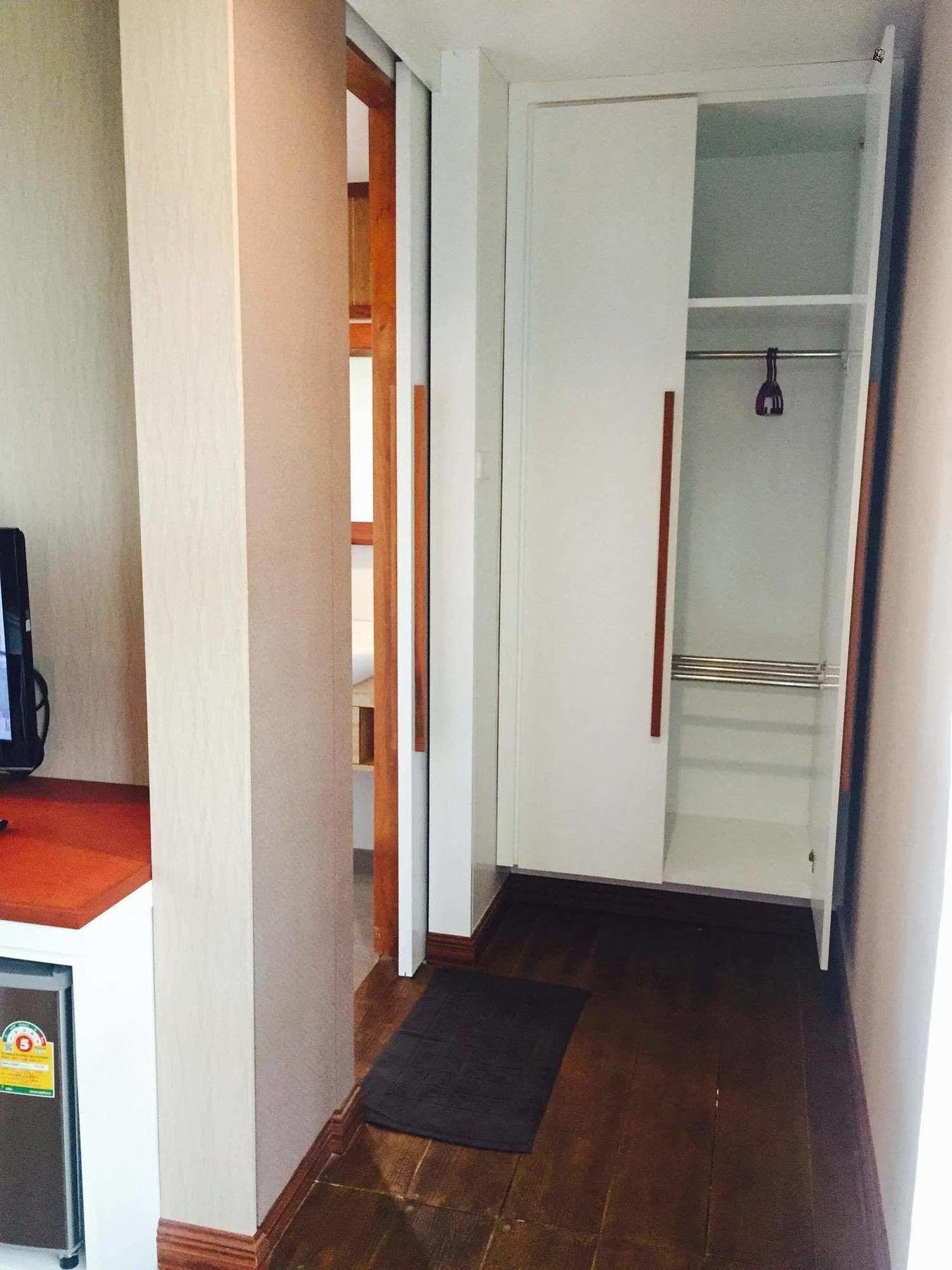 Huaymuang Apartment Ubon Ratchathani Exteriör bild